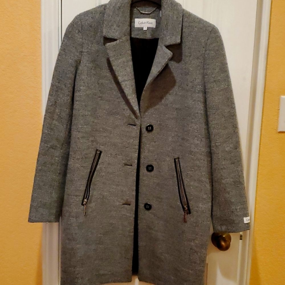Calvin Klein boucle coat in GRAY Size S